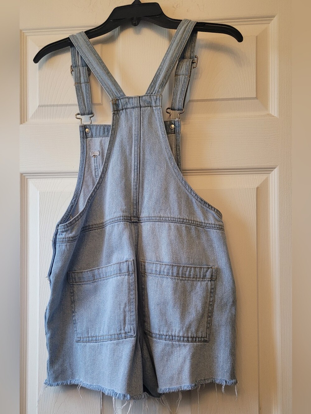 Universal Thread Overall Shorts - Picture 2 of 7
